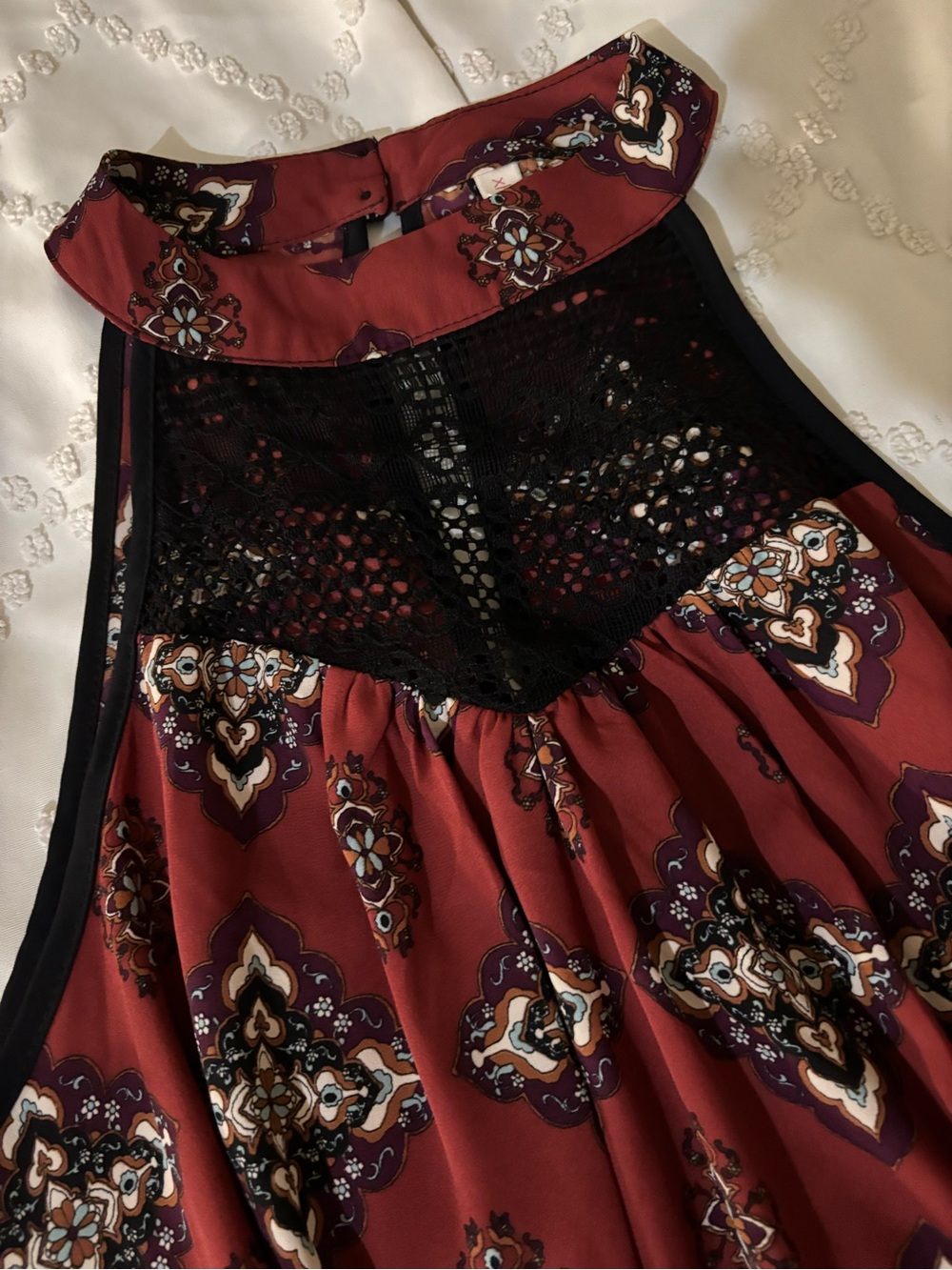 Dress - Picture 2 of 3